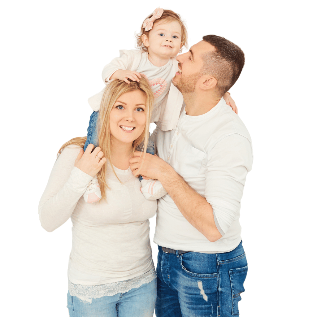 famille-heureuse-maman-papa-fillette